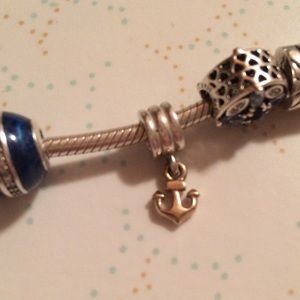 Pandora anchor charm